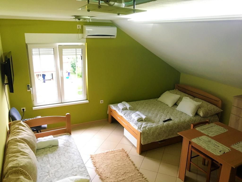 Apartments Popovic Belgrado Esterno foto